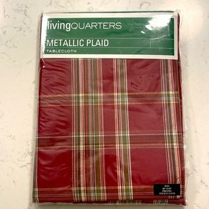 Metallic Plaid Tablecloth - 60" x 84" Oblong